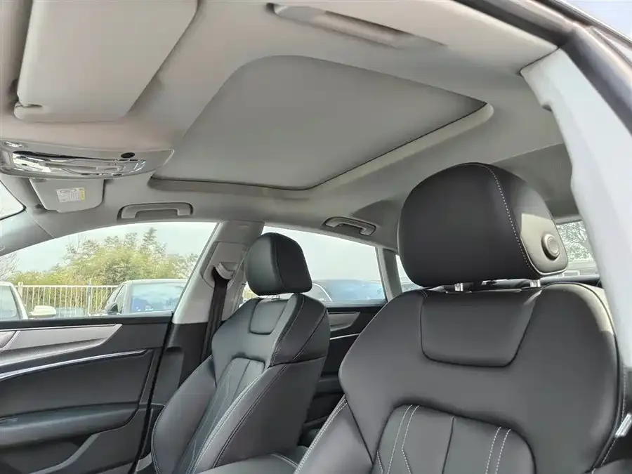 Audi A7 2024 45 TFSI Premium Edition 2025 — миниатюра 4