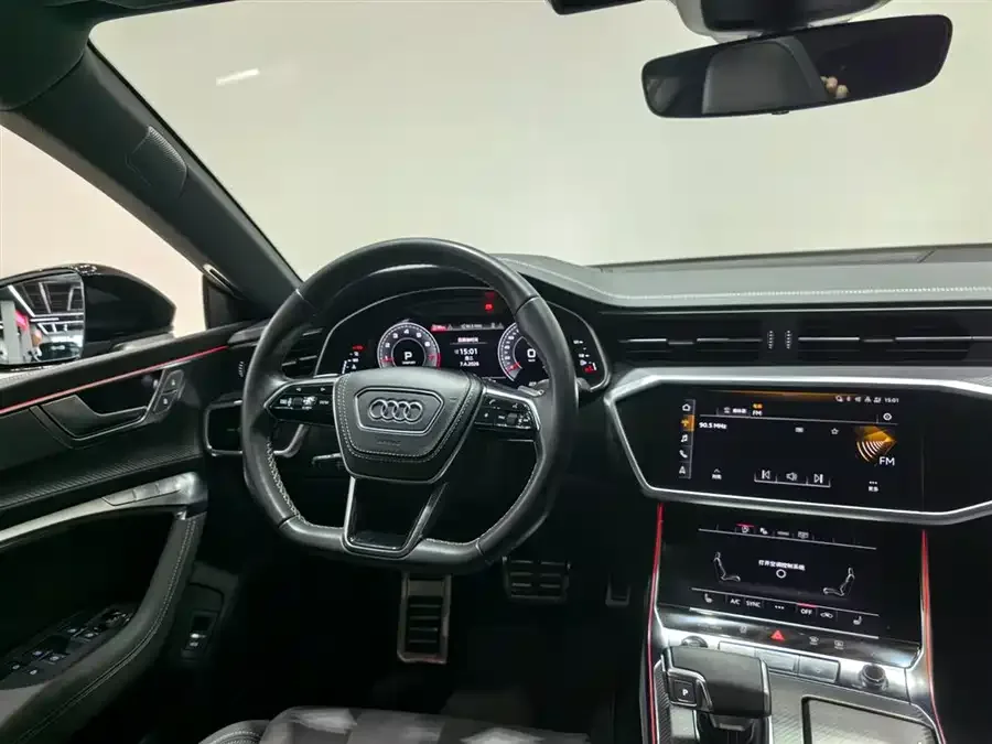 Audi A7L 2024 45 TFSI quattro RS package racing version 2026 — миниатюра 4