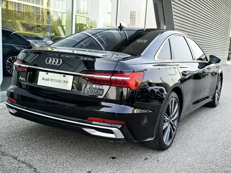 Audi A6L 2023 45 TFSI quattro exclusive dynamic model 2023 — миниатюра 5