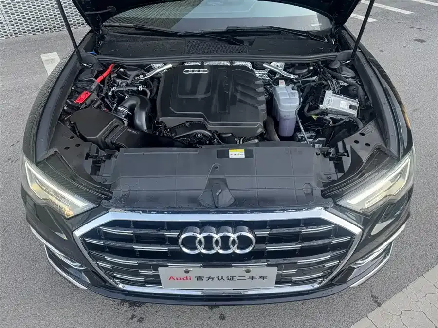 Audi A6L 2023 40 TFSI luxury and dynamic model 2023 — миниатюра 4