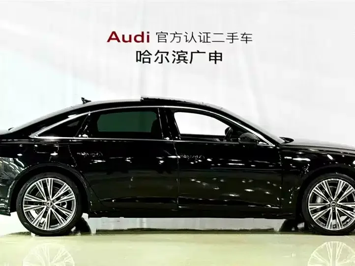 Audi A6L 2024 55 TFSI quattro exclusive dynamic model 2024 — миниатюра 5