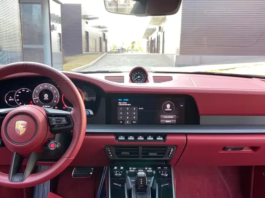 Porsche 911 2025 Carrera 3.0T 2025 — миниатюра 3