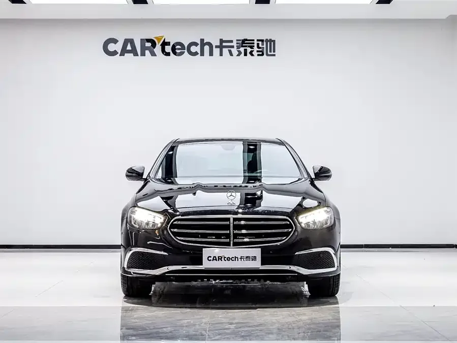 Mercedes-Benz E-Class 2023