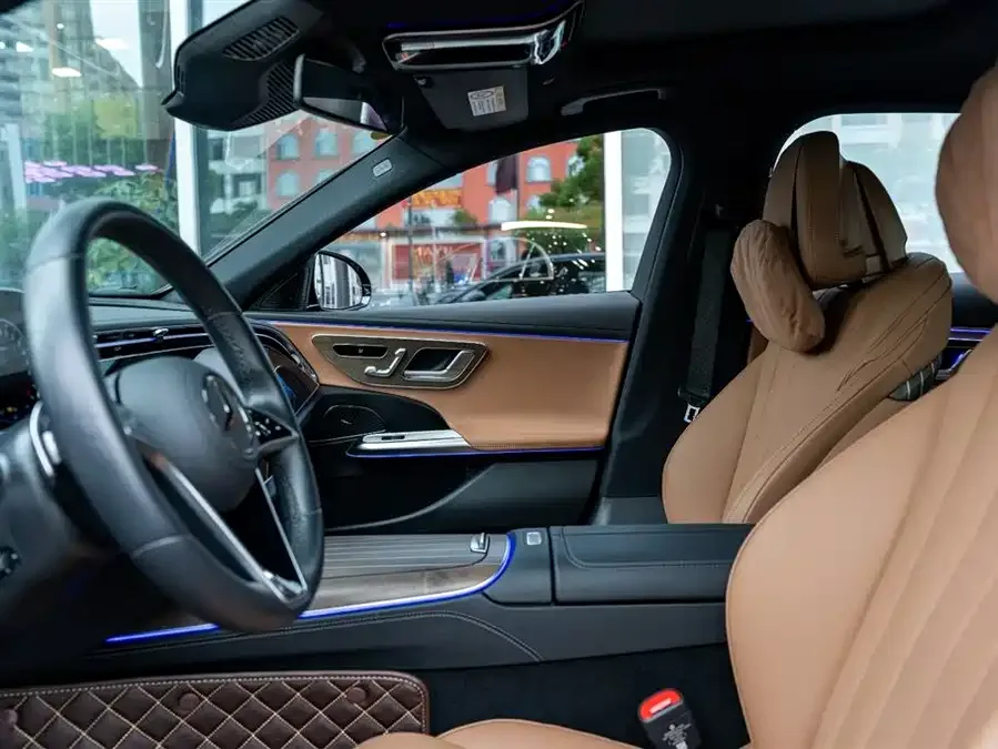 Mercedes-Benz E-class new energy Mercedes-Benz E-Class New Energy 2024 E 350 e L Plug-in Hybrid Sedan 2024 — миниатюра 5