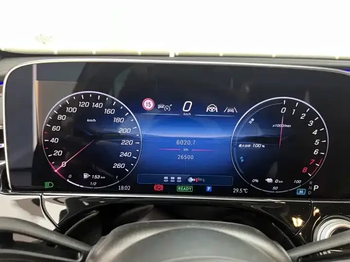 Mercedes-Benz E-class new energy Mercedes-Benz E-Class New Energy 2024 E 350 e L Plug-in Hybrid Sedan 2024 — миниатюра 2