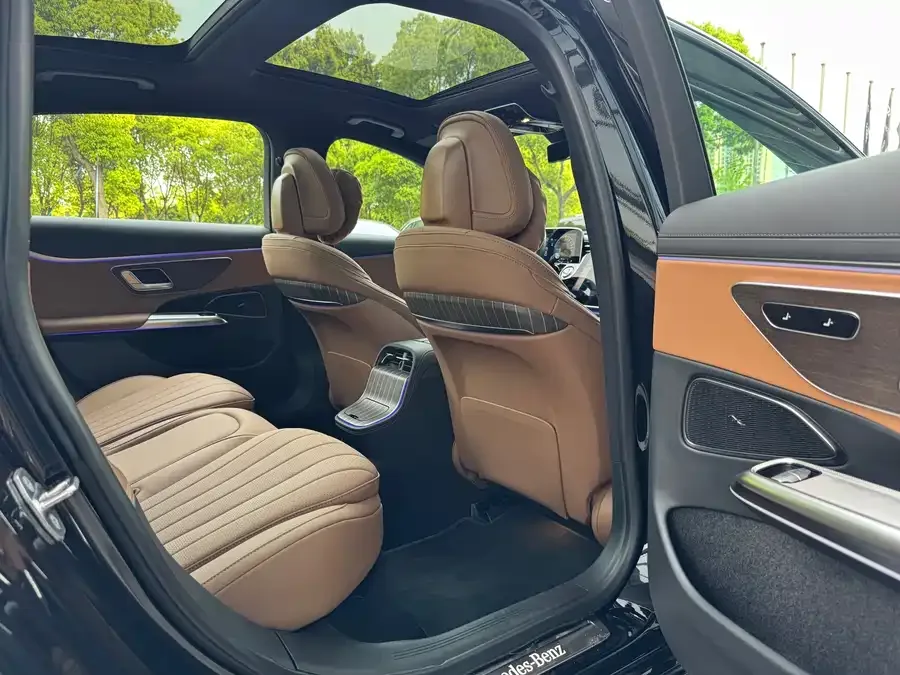 Mercedes-Benz E-class new energy Mercedes-Benz E-Class New Energy 2024 E 350 e L Plug-in Hybrid Sedan 2024 — миниатюра 5