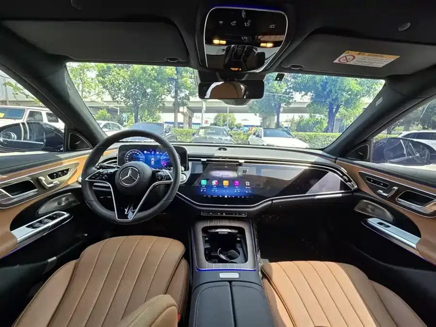 Mercedes-Benz E-Class Mercedes-Benz E-Class 2024 E 300 L Luxury Edition 2024 — миниатюра 4