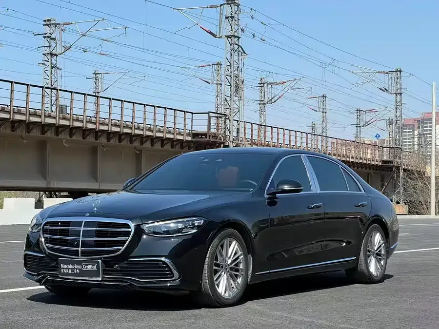 Mercedes-Benz S-Класс 2023