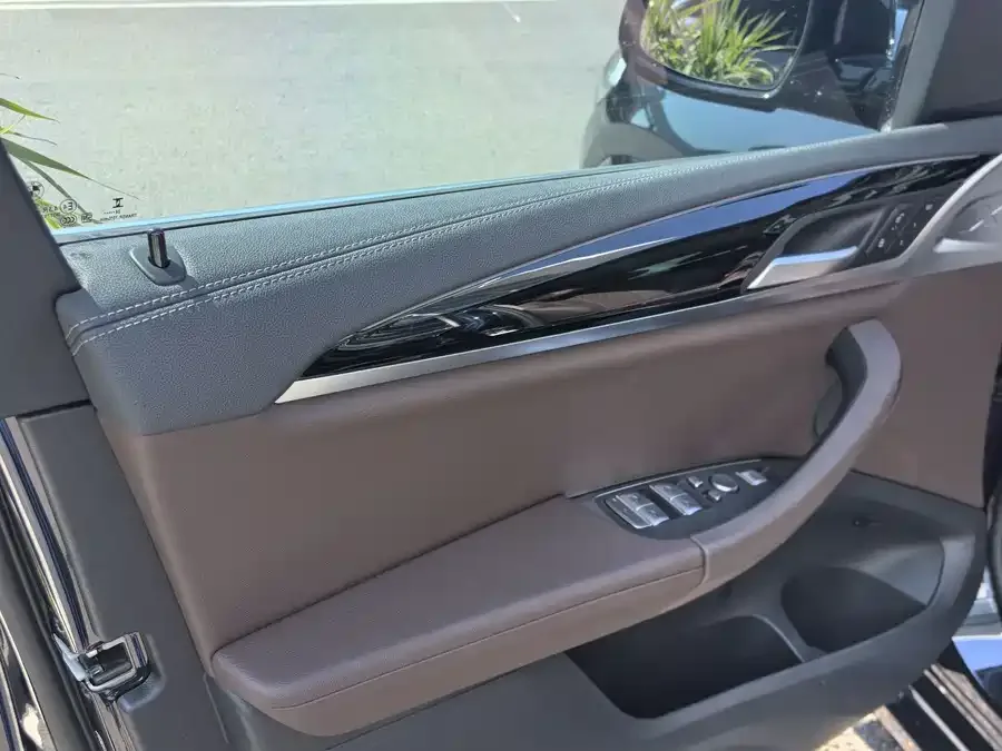 BMW X3 2023 xDrive25i M Sport Package 2024 — миниатюра 2