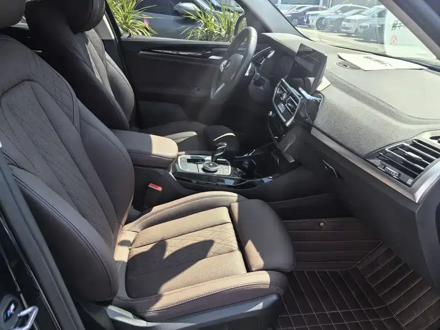 BMW X3 2023 xDrive25i M Sport Package 2024 — миниатюра 4