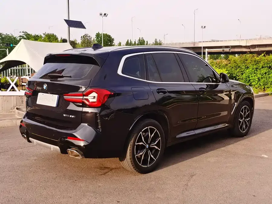 BMW X3 2023 xDrive25i M Sport Package 2024 — миниатюра 2