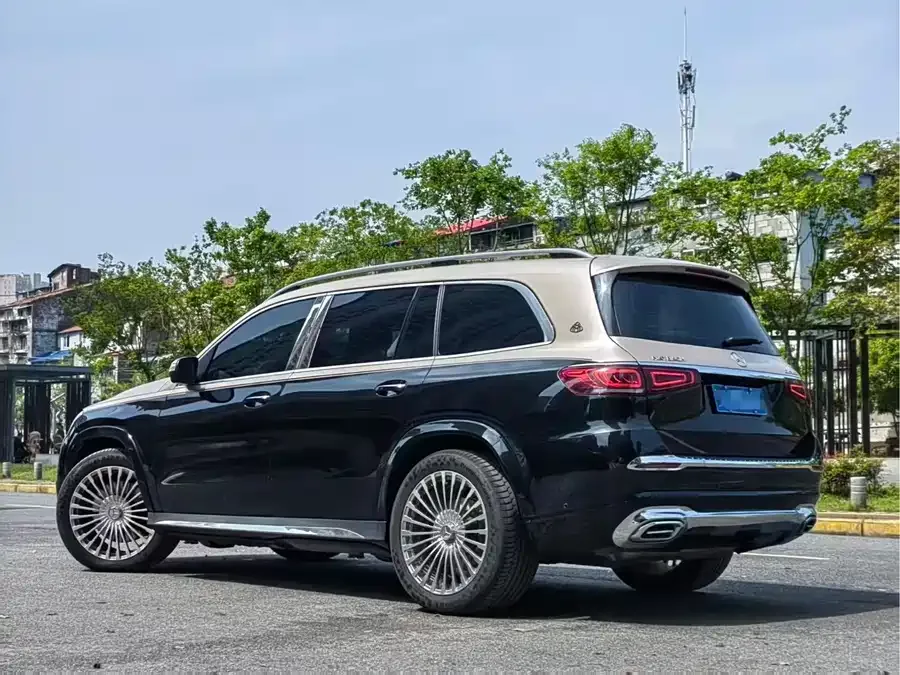 Mercedes-Benz GLS Mercedes-Benz GLS 2023 GLS 450 4MATIC Fashion Edition 2023 — миниатюра 3
