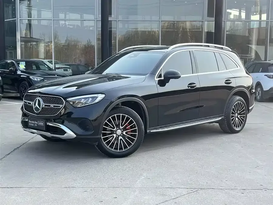 Mercedes-Benz GLC-Class 2023