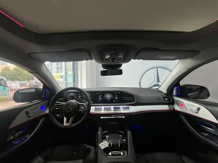 Mercedes-Benz GLE Coupe Mercedes-Benz GLE Coupe 2023 GLE 350 4MATIC Coupe SUV Fashion 2023 — миниатюра 5