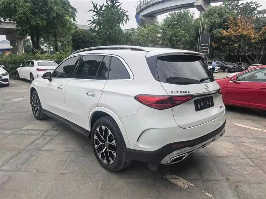 Mercedes-Benz GLC-Class Mercedes-Benz GLC 2024 GLC 260 L 4MATIC luxury 5-seater 2024 — миниатюра 2