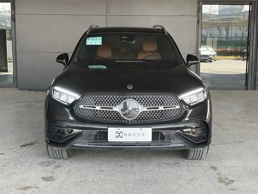 Mercedes-Benz GLC-Class Mercedes-Benz GLC 2024 GLC 260 L 4MATIC luxury 5-seater 2024 — миниатюра 5
