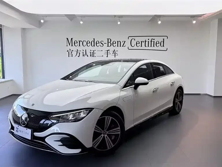 Mercedes-Benz EQE 2025