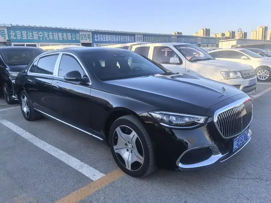 Mercedes-Benz Maybach S-Class 2023