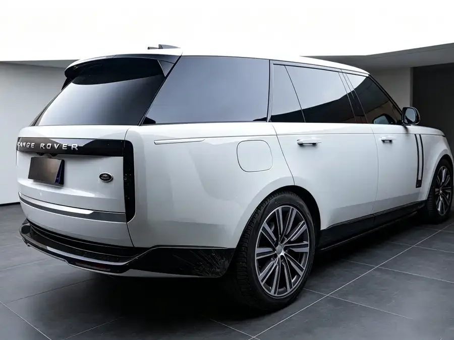Land Rover Range Rover Range Rover 2024 3.0 L6 400PS Model Extended Edition 2024 — миниатюра 2