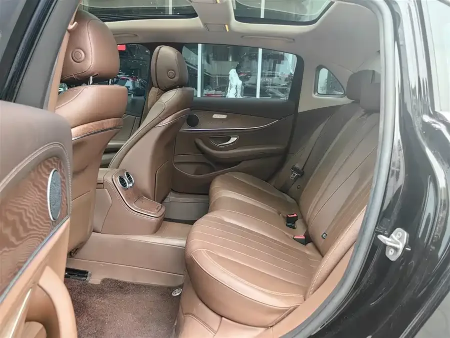 Mercedes-Benz E-Class Mercedes-Benz E-Class 2022 E 260 L 2022 — миниатюра 2