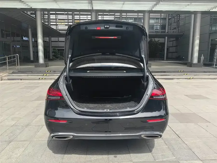 Mercedes-Benz E-Class Mercedes-Benz E-Class 2022 E 260 L 2022 — миниатюра 3
