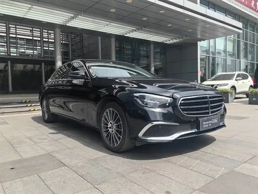 Mercedes-Benz E-Class Mercedes-Benz E-Class 2022 E 260 L 2022 — миниатюра 4