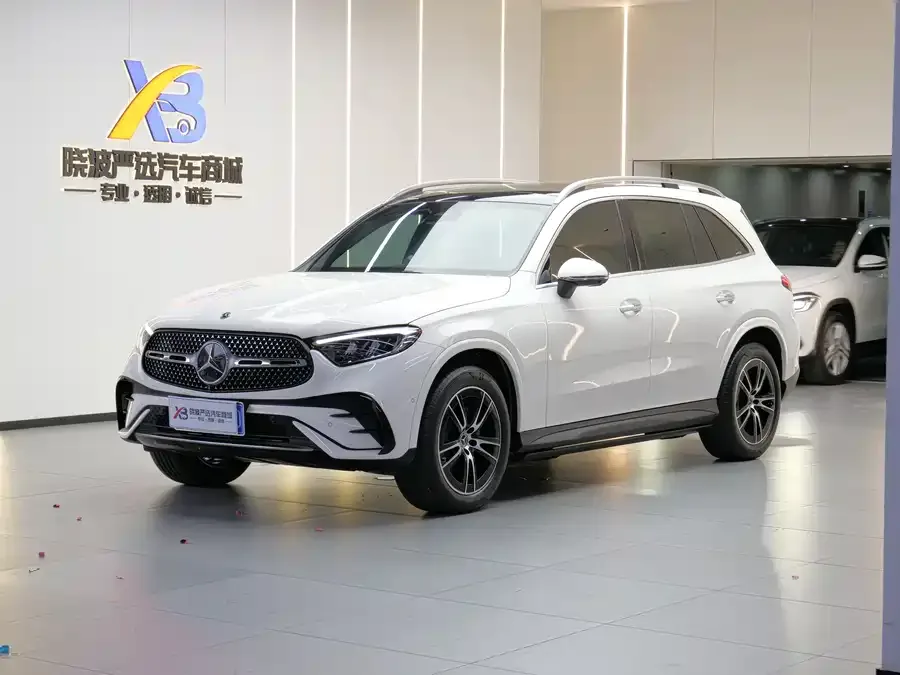 Mercedes-Benz GLC-Class 2025