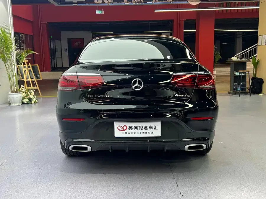 Mercedes-Benz GLC Coupe Mercedes-Benz GLC Coupe 2023 GLC 260 4MATIC Coupe SUV 2023 — миниатюра 5