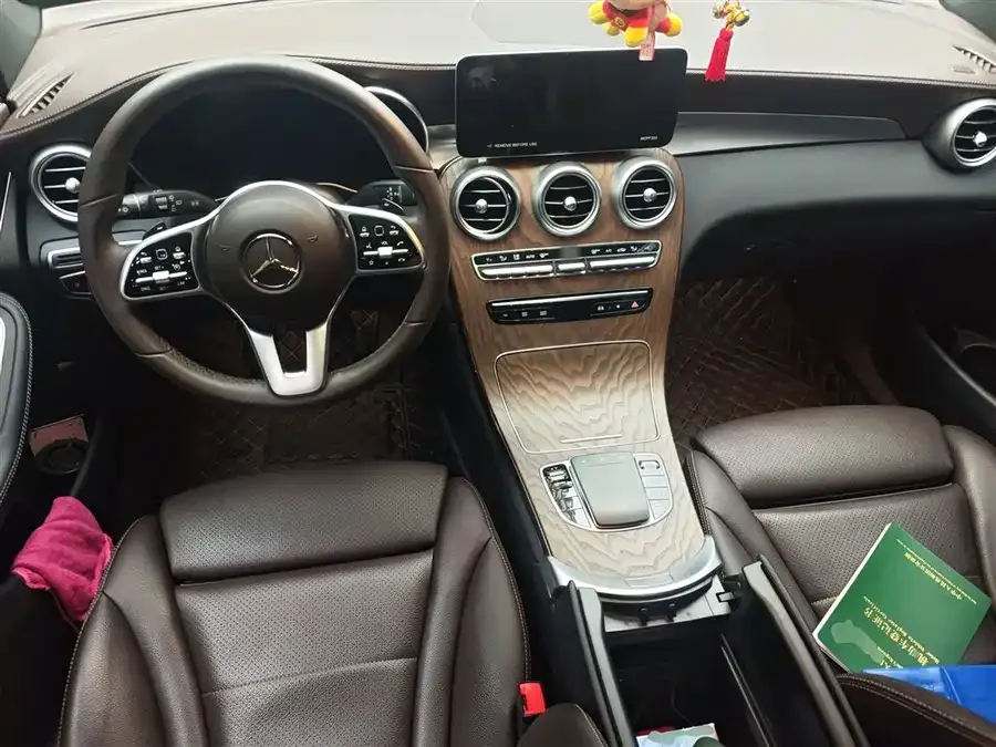 Mercedes-Benz GLC-Class Mercedes-Benz GLC 2022 Model 2 GLC 260 L 4MATIC Luxury Edition 2023 — миниатюра 2