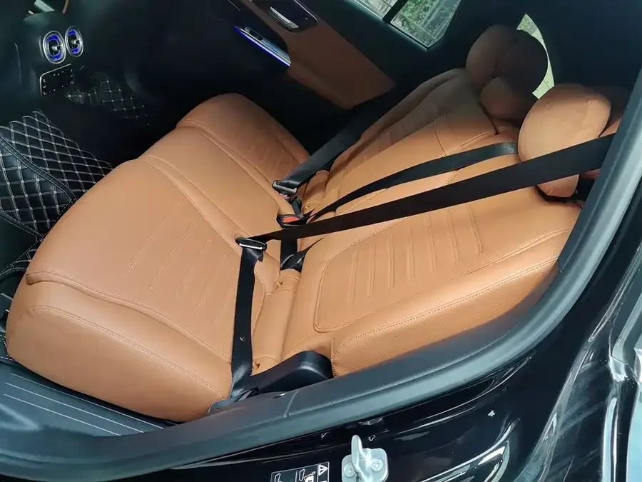 Mercedes-Benz GLC-Class Mercedes-Benz GLC 2024 facelift GLC 300 L 4MATIC Dynamic 7-seater 2024 — миниатюра 4