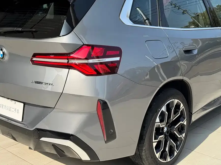 BMW X3 2025 xDrive30L Leading M Sport Night Edition 2025 — миниатюра 5