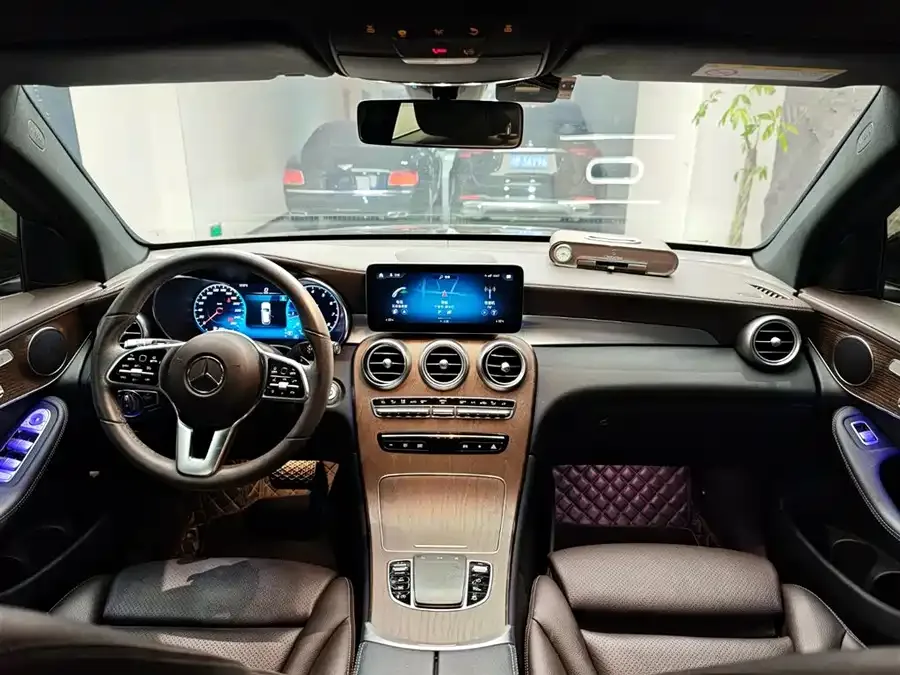 Mercedes-Benz GLC-Class Mercedes-Benz GLC 2021 GLC 260 L 4MATIC Luxury 2022 — миниатюра 4