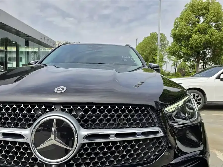 Mercedes-Benz GLE (Imported) Mercedes-Benz GLE (Imported) 2024 GLE 450 4MATIC Fashion Model 2024 — миниатюра 3