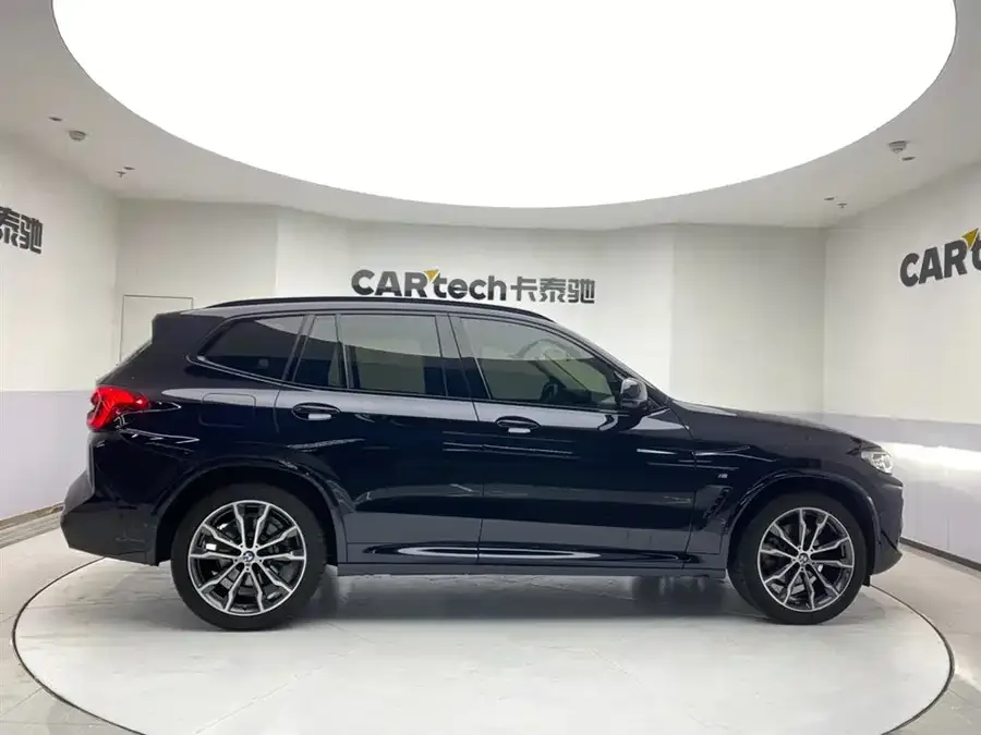 BMW X3 2023 facelift xDrive30i Leading M Night Edition 2024 — миниатюра 2