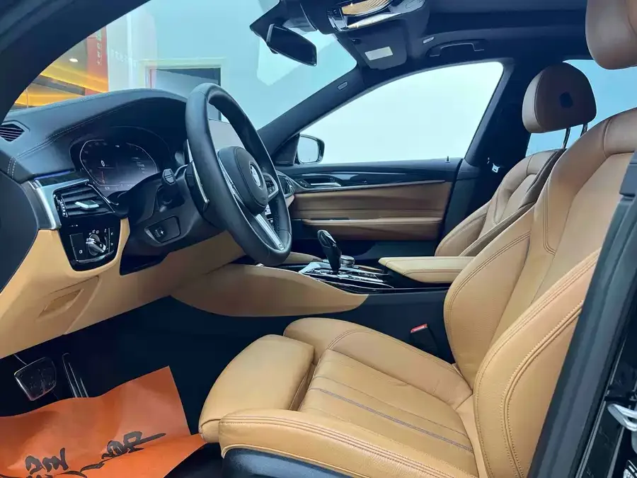 BMW 6 Series GT 2021 630i M Sport Package 2023 — миниатюра 4