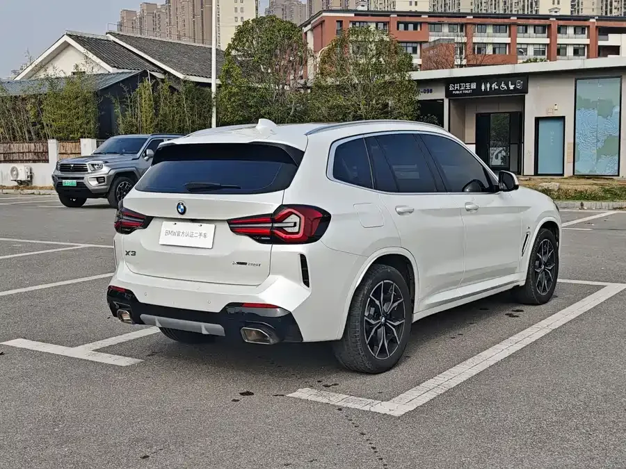 BMW X3 2022 facelift xDrive25i M Sport package 2024 — миниатюра 3