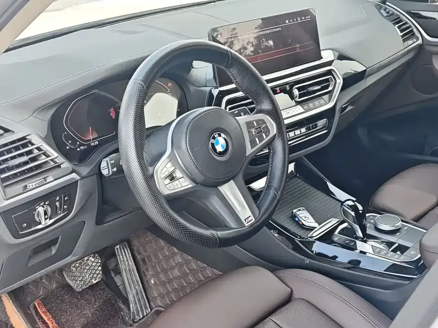 BMW X3 2022 facelift xDrive25i M Sport package 2024 — миниатюра 5