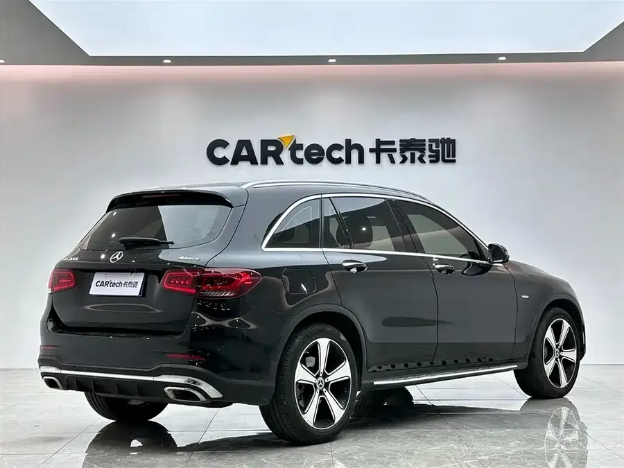 Mercedes-Benz GLC-Class Mercedes-Benz GLC 2022 GLC 300 L 4MATIC Dynamic Collector's Edition 2022 — миниатюра 2