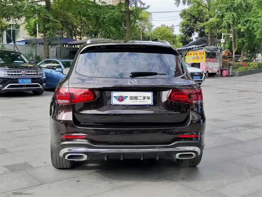 Mercedes-Benz GLC-Class Mercedes-Benz GLC 2022 GLC 300 L 4MATIC Dynamic Collector's Edition 2022 — миниатюра 2