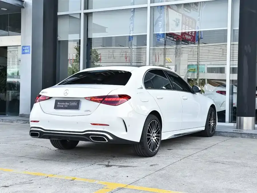 Mercedes-Benz Class C Mercedes-Benz C-Class 2024 C 260 L Sports Edition 2024 — миниатюра 2