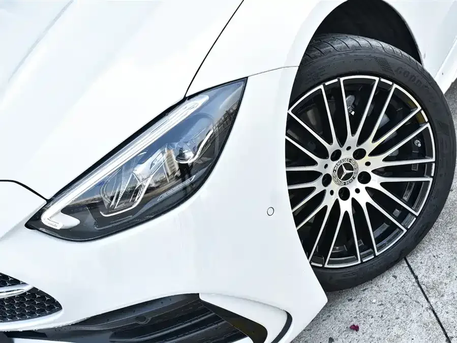 Mercedes-Benz Class C Mercedes-Benz C-Class 2024 C 260 L Sports Edition 2024 — миниатюра 3