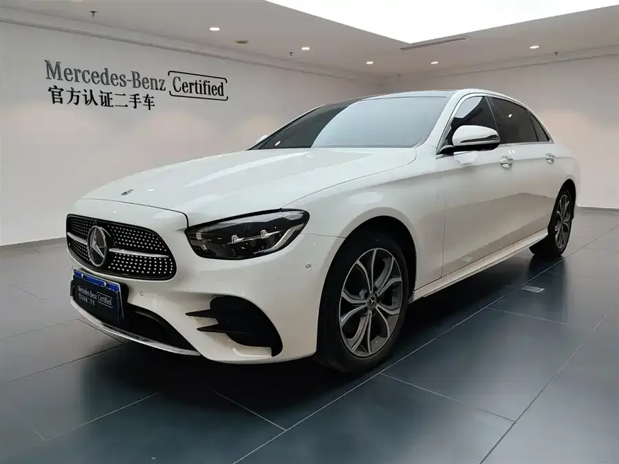 Mercedes-Benz E-Class 2023