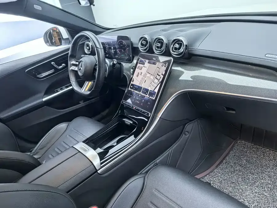 Mercedes-Benz Class C Mercedes-Benz C-Class 2022 facelift C 260 L sports version 2023 — миниатюра 4