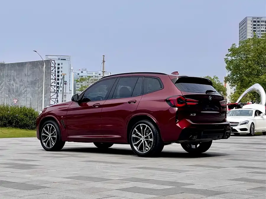 BMW X3 2023 facelift xDrive30i Leading M Night Edition 2024 — миниатюра 2