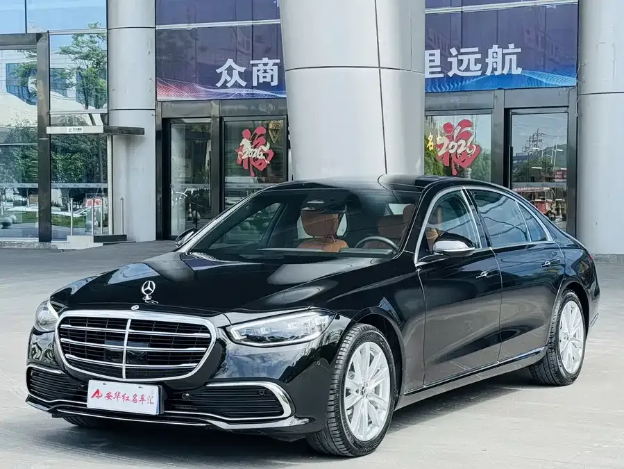 Mercedes-Benz S-Класс 2024