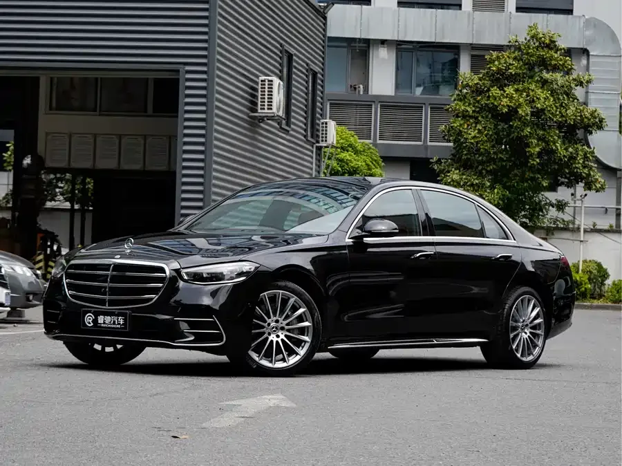 Mercedes-Benz S-Класс 2022