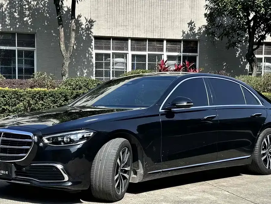 Mercedes-Benz S-Класс 2023