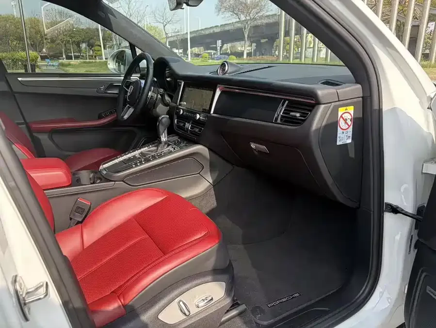 Porsche Macan Macan 2021 Macan 2.0T 2022 — миниатюра 3
