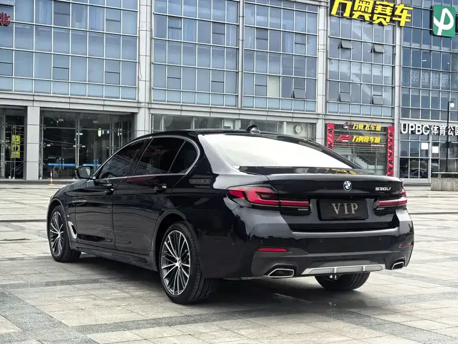 BMW 5 Series BMW 5 Series 2022 facelift 530Li Leading M Sport Package 2022 — миниатюра 2