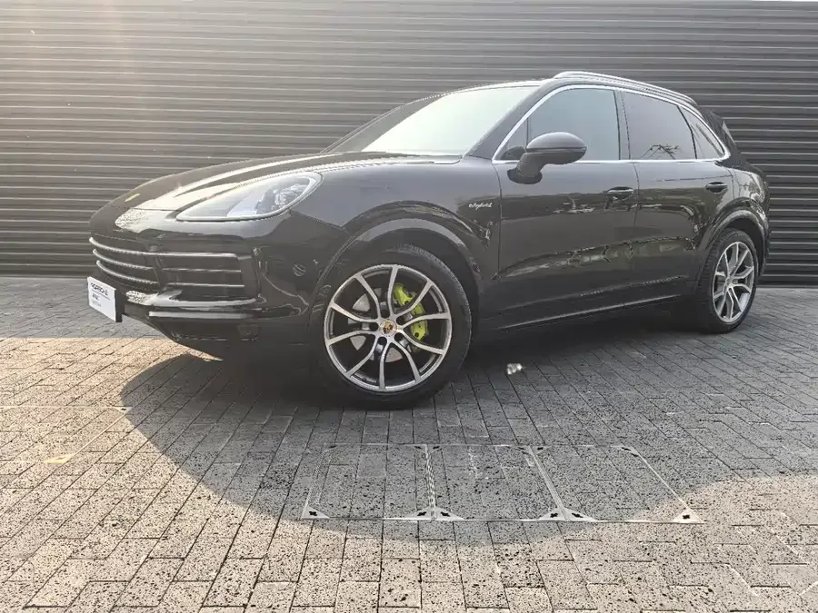 Porsche Cayenne New Energy 2022